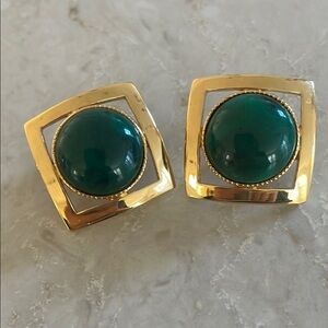 Elegant vintage Gold and Green clip on Earrings